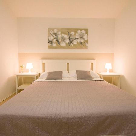 Apartments Josip Drage Esterno foto