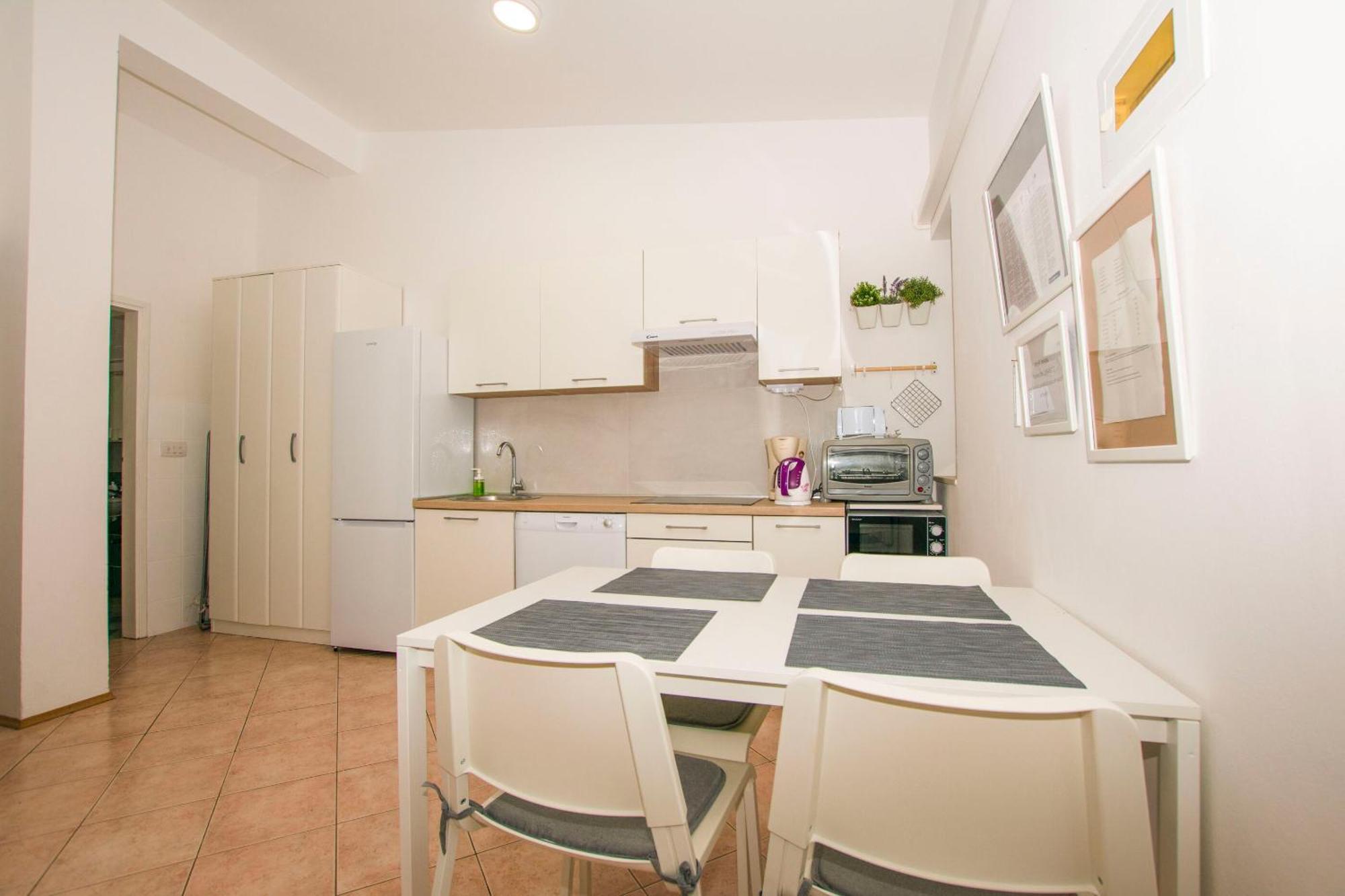 Apartments Josip Drage Esterno foto