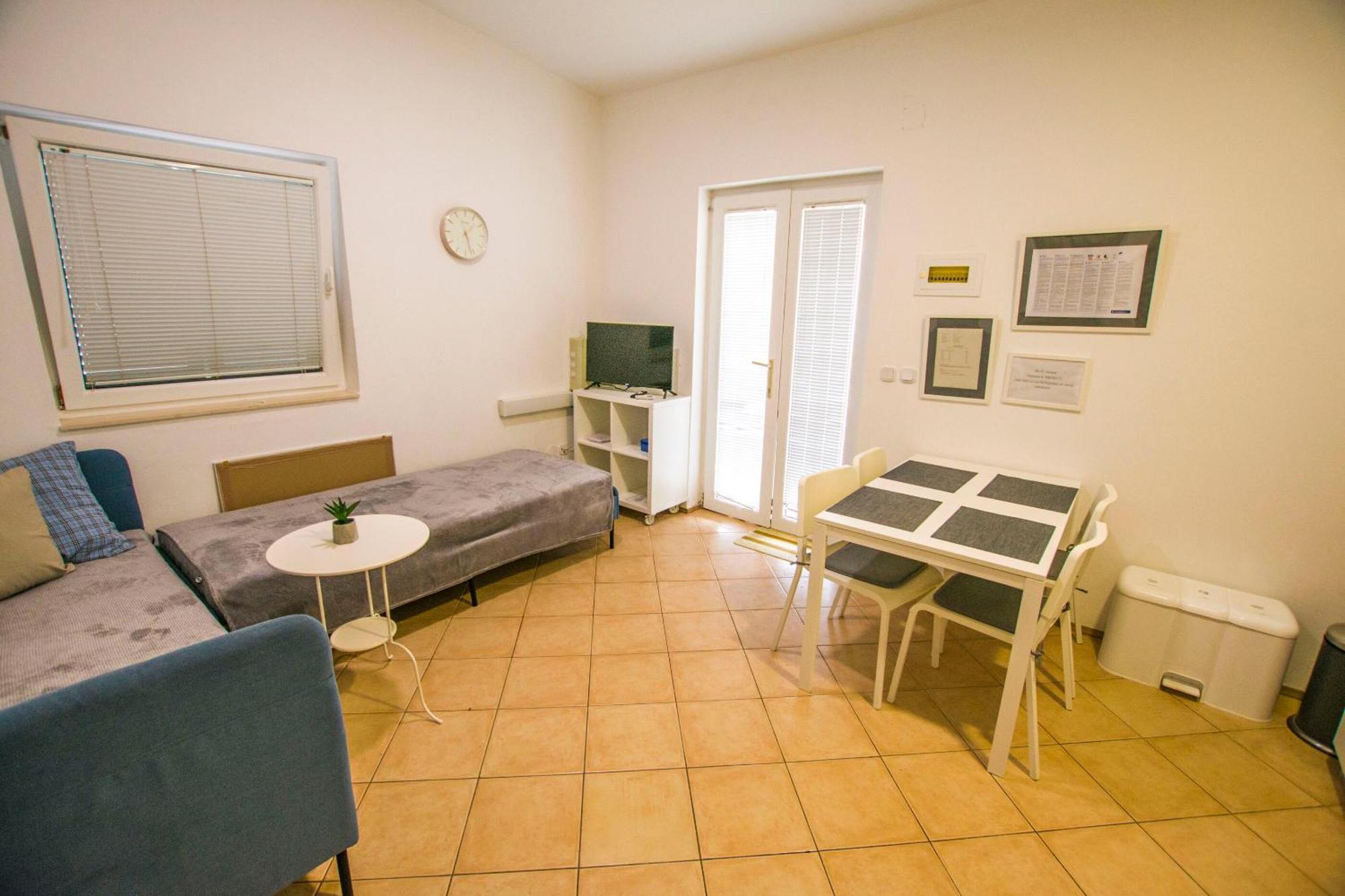 Apartments Josip Drage Esterno foto